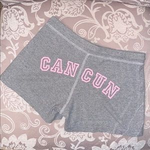 🌺Sweatpants Shorts Large/XL (Fit like Medium)